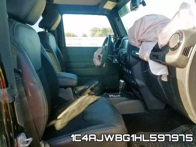 1C4AJWBG1HL597975_5.webp