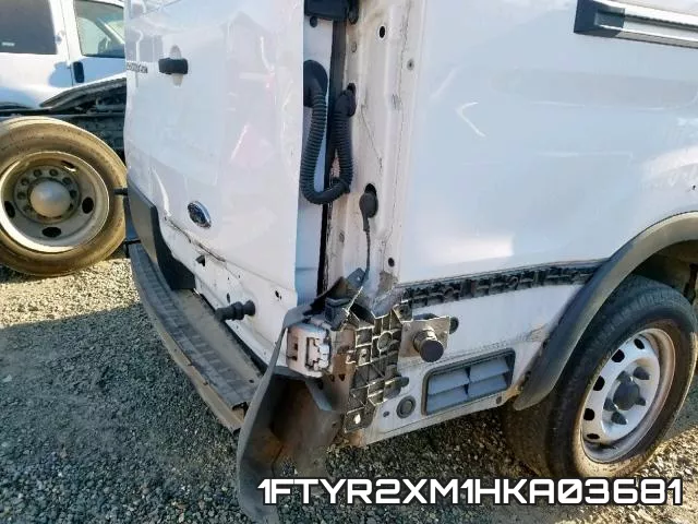 1FTYR2XM1HKA03681_9.webp