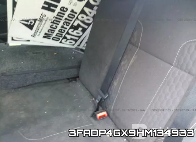 3FADP4GX9HM134933_8.webp