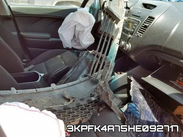 3KPFK4A75HE092717_5.webp