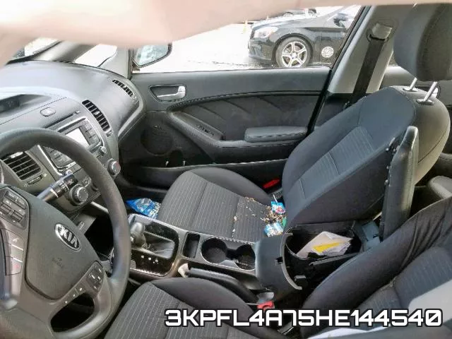 3KPFL4A75HE144540_5.webp