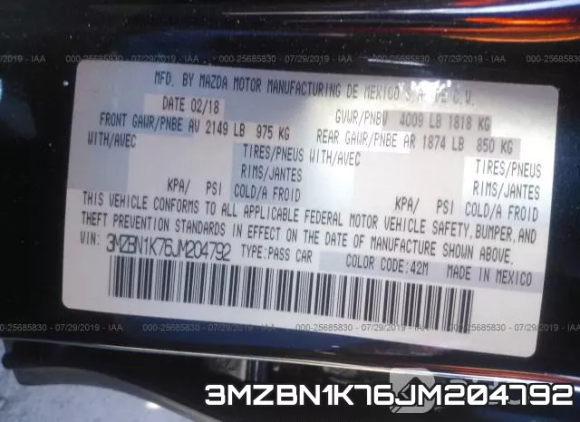 3MZBN1K76JM204792_9.webp