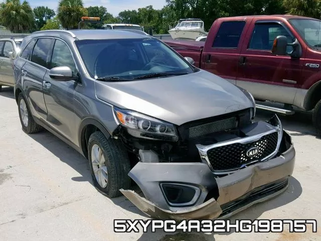 5XYPG4A32HG198757_1.webp