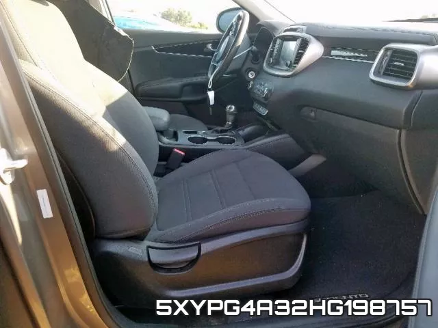 5XYPG4A32HG198757_5.webp