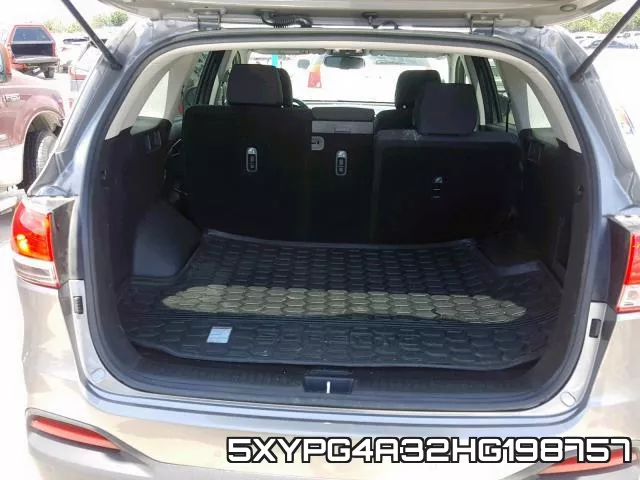 5XYPG4A32HG198757_9.webp