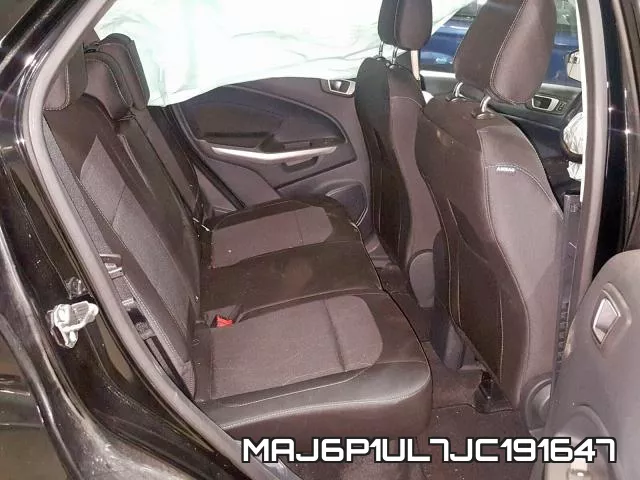 MAJ6P1UL7JC191647_6.webp