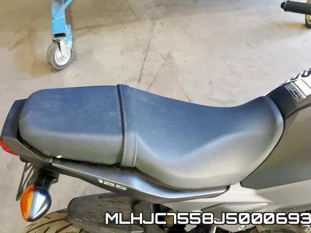 MLHJC7558J5000693_6.webp