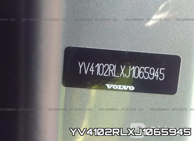 YV4102RLXJ1065945_9.webp
