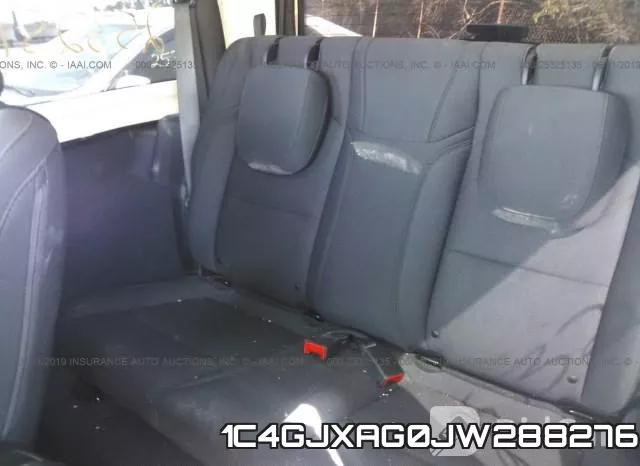 1C4GJXAG0JW288276_8.webp