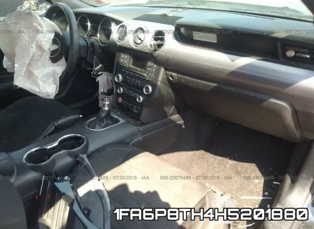 1FA6P8TH4H5201880_5.webp