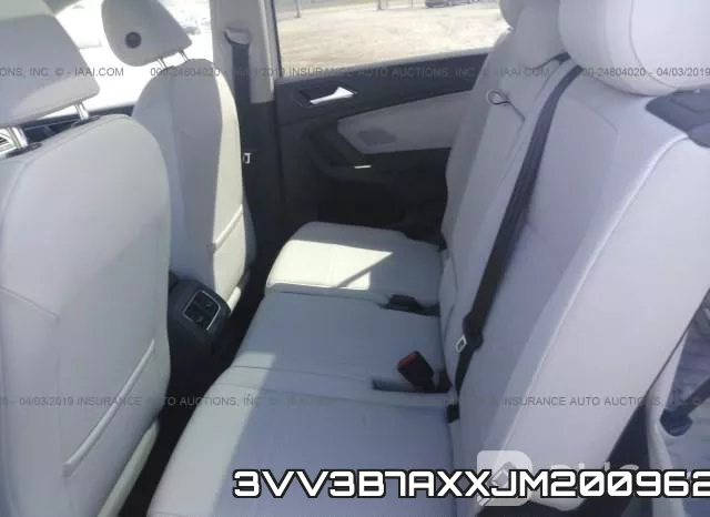 3VV3B7AXXJM200962_8.webp