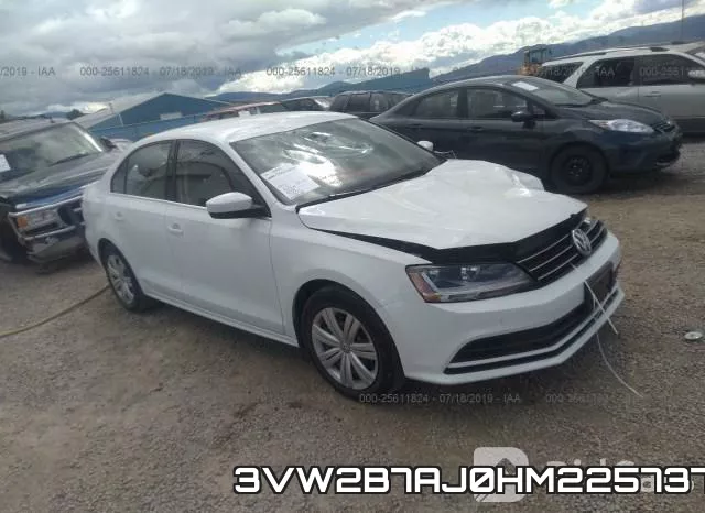 3VW2B7AJ0HM225737_1.webp