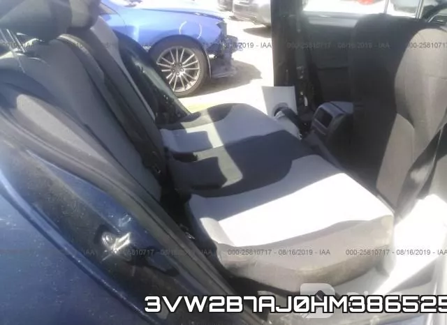 3VW2B7AJ0HM386525_8.webp