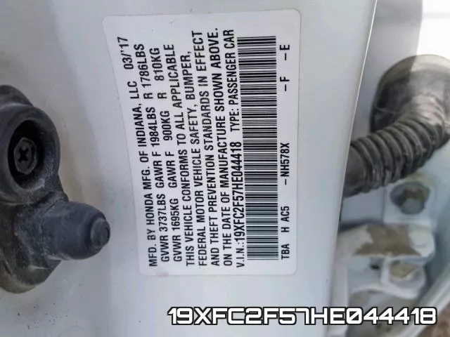 19XFC2F57HE044418_10.webp