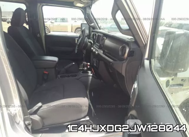 1C4HJXDG2JW128044_5.webp