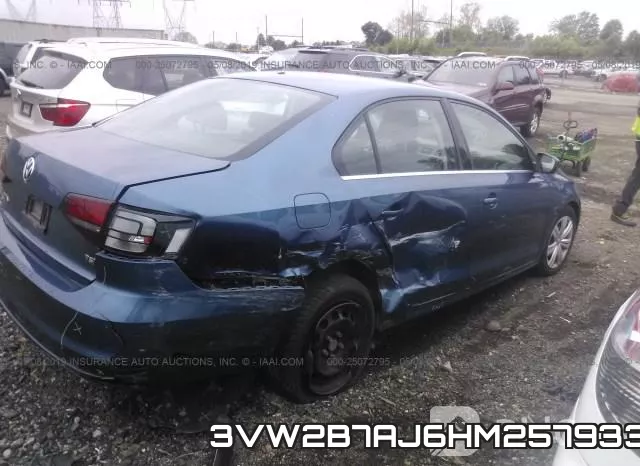 3VW2B7AJ6HM257933_4.webp