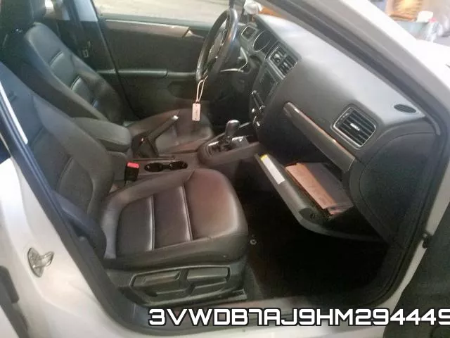 3VWDB7AJ9HM294449_5.webp