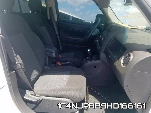 1C4NJPBB9HD166161_5.webp
