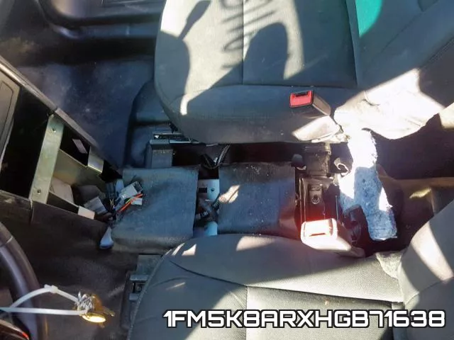 1FM5K8ARXHGB71638_9.webp