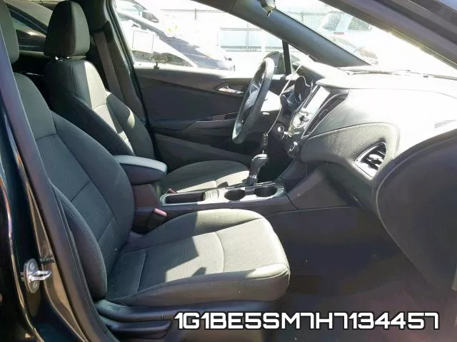 1G1BE5SM7H7134457_5.webp