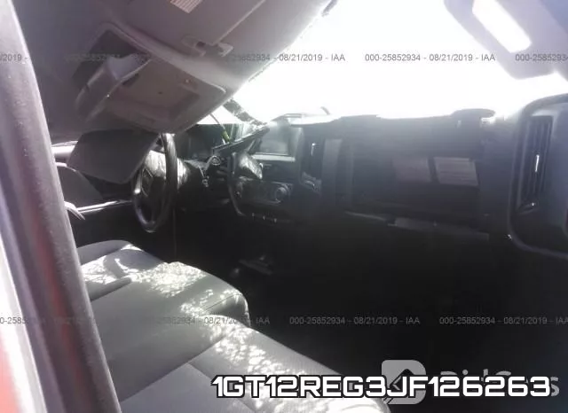 1GT12REG3JF126263_5.webp