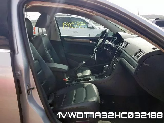 1VWDT7A32HC032188_5.webp