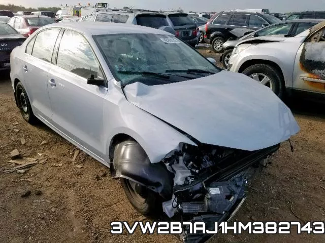 3VW2B7AJ1HM382743_1.webp