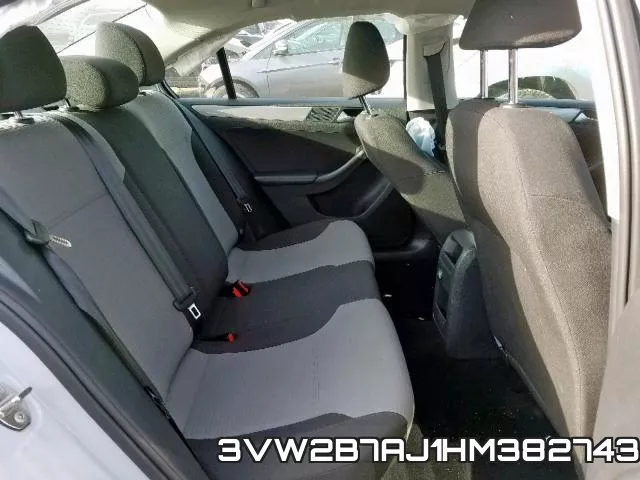 3VW2B7AJ1HM382743_6.webp