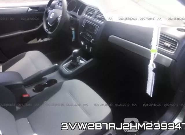 3VW2B7AJ2HM239347