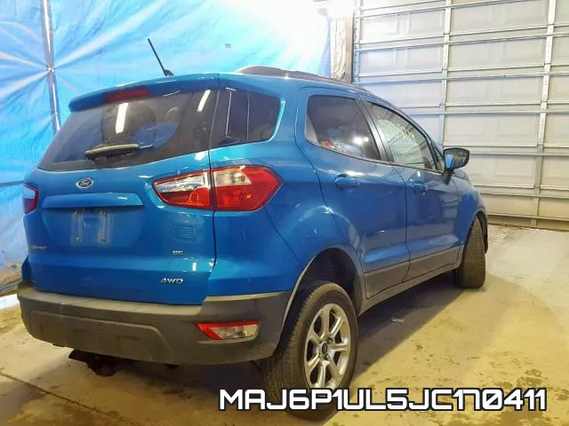 MAJ6P1UL5JC170411_4.webp