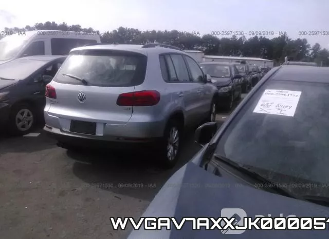 WVGAV7AXXJK000051_4.webp