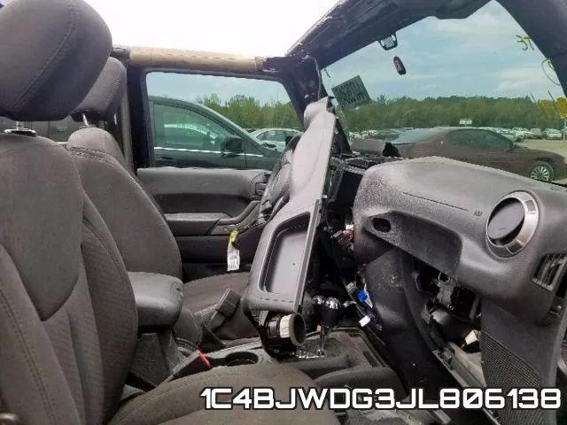 1C4BJWDG3JL806138_5.webp