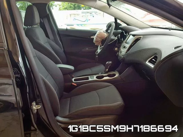 1G1BC5SM9H7186694_5.webp