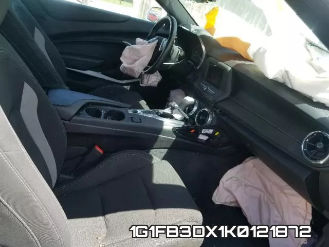 1G1FB3DX1K0121872_5.webp