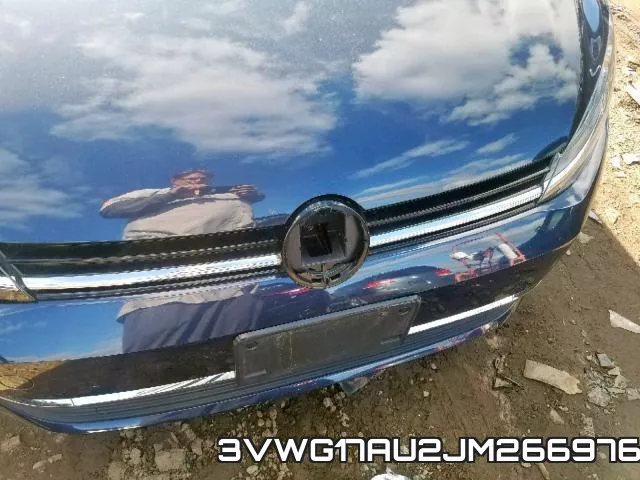 3VWG17AU2JM266976