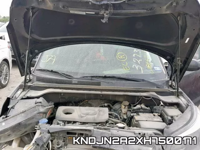 KNDJN2A2XH7500171_7.webp