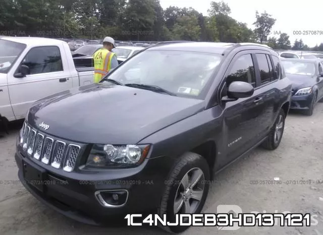 1C4NJDEB3HD137121_2.webp