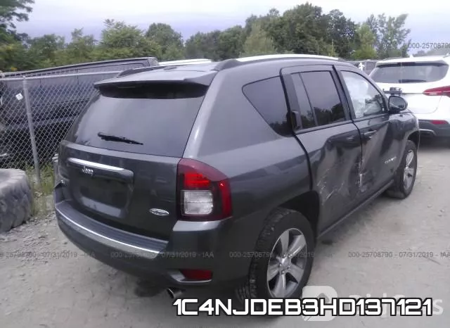1C4NJDEB3HD137121_4.webp