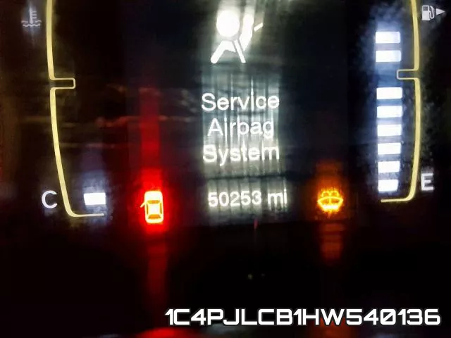 1C4PJLCB1HW540136_8.webp