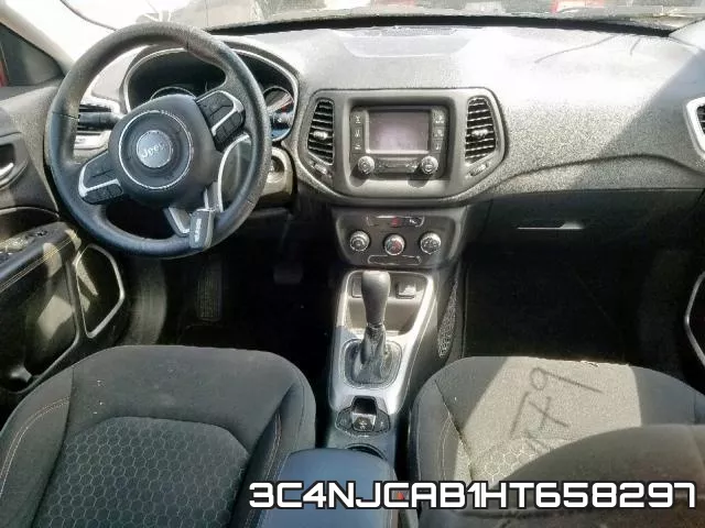 3C4NJCAB1HT658297_9.webp