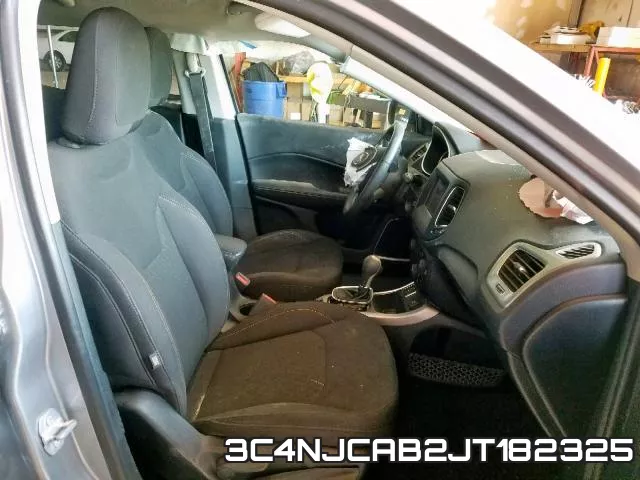 3C4NJCAB2JT182325_5.webp