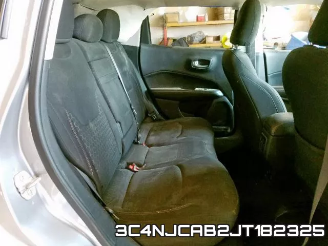 3C4NJCAB2JT182325_6.webp