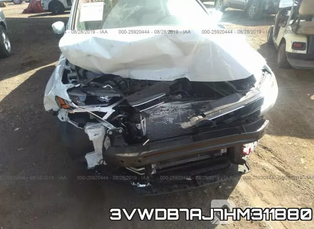 3VWDB7AJ7HM311880_6.webp