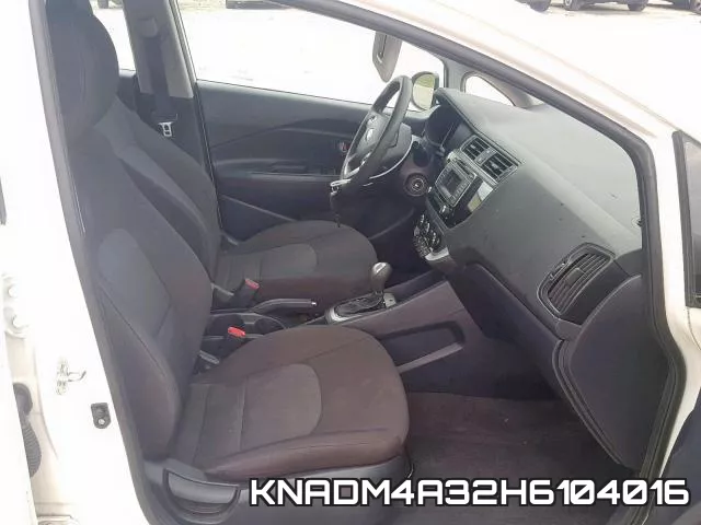 KNADM4A32H6104016_5.webp