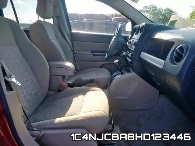 1C4NJCBA8HD123446_5.webp