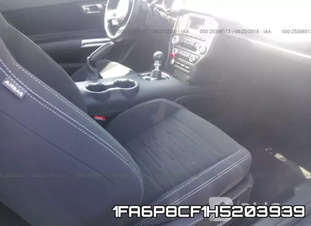1FA6P8CF1H5203939_5.webp