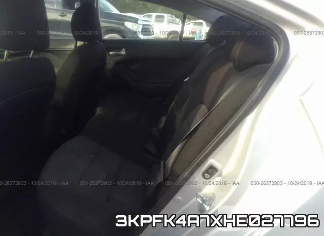 3KPFK4A7XHE027796_8.webp