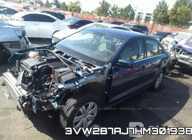 3VW2B7AJ7HM301938_2.webp
