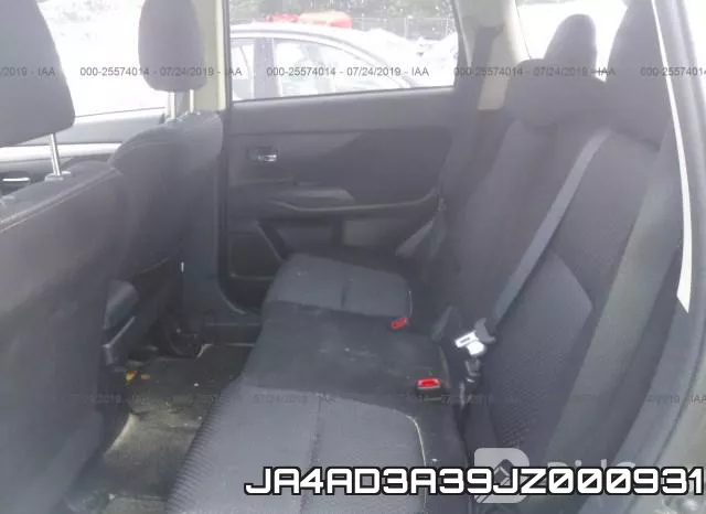JA4AD3A39JZ000931_8.webp