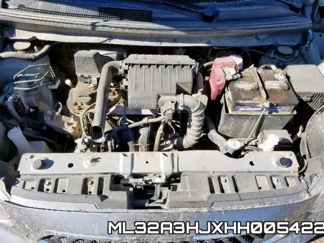 ML32A3HJXHH005422_7.webp